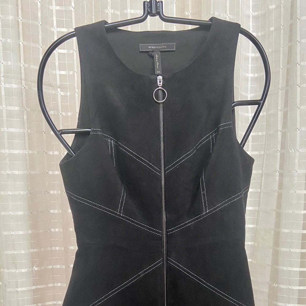 🦋SALE🦋 Black BCBG dress - Picture 1 of 3